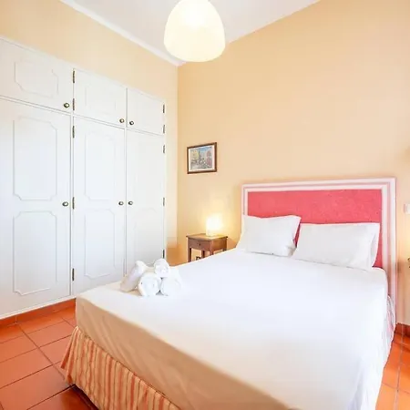 בית נופש Guestready - Coastal Comfort By The